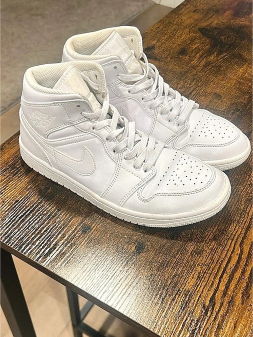 Nike Air Force 1 High-Top Sneakers in White Like New
